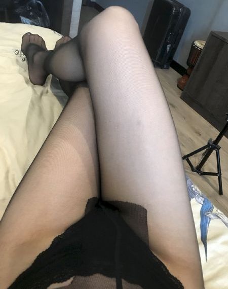 1v1h出轨_国产剧免费高清观看