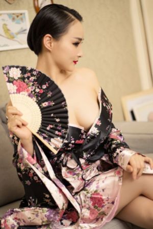 贞洁警花被灌满精子的更新时间_HD免费高清观看