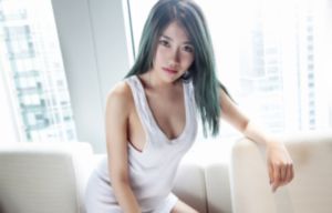 诱惑的姨母_BD神马影院手机在线