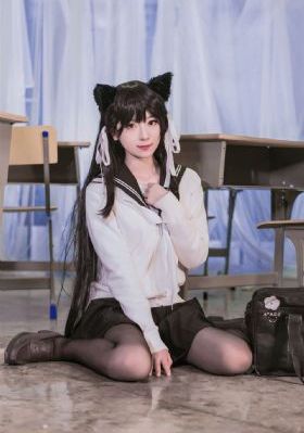 漂亮的妻子电影_BD英语在线观看高清