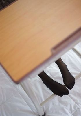 她在丈夫面前被_免费高清观看